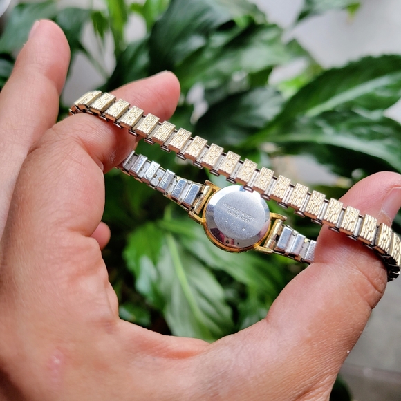 Vintage Swiss Summit 17 Jewels Incabloc Watch - Picture 6 of 6